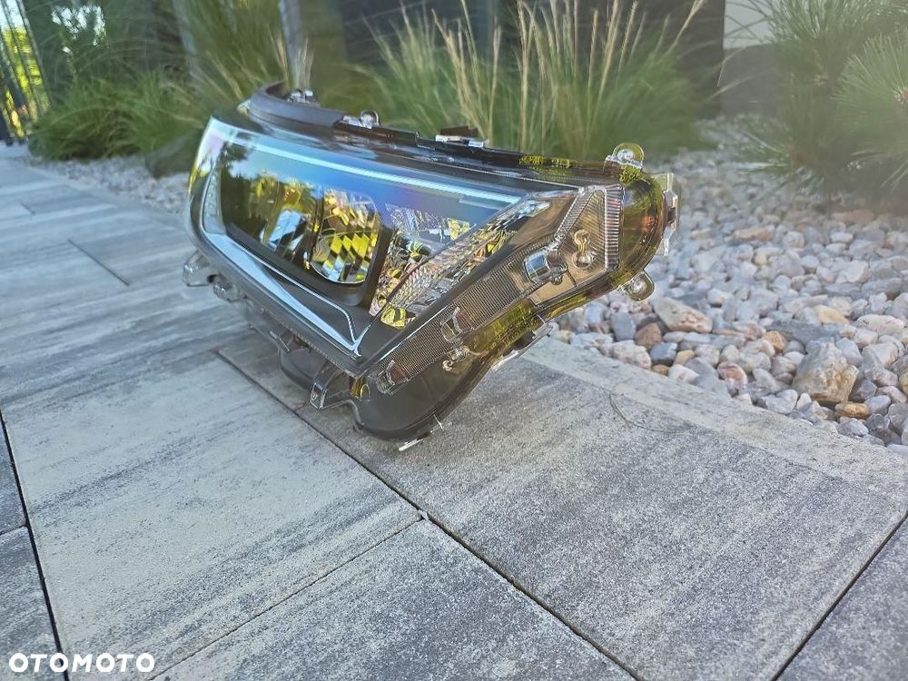 TOYOTA RAV4 V 5 Lampa prawa przód Full Led Basic Led 42-88 2018-2021 - 3