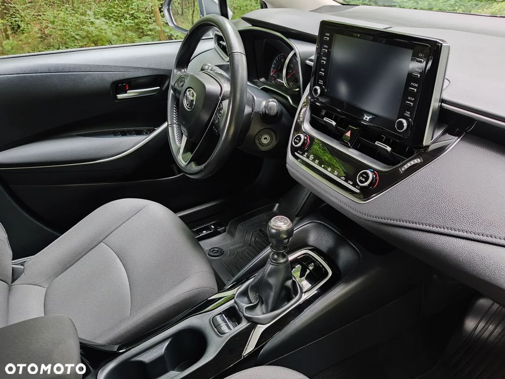 Toyota Corolla 1.6 Comfort - 10