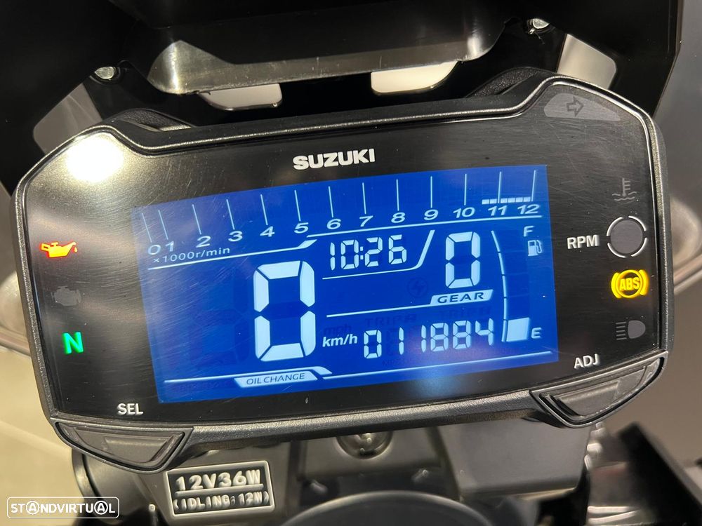 Suzuki DL V-STROM 250 - 4