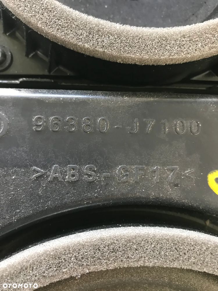 Głośnik subwoofer Kia Ceed III KOMBI - 2