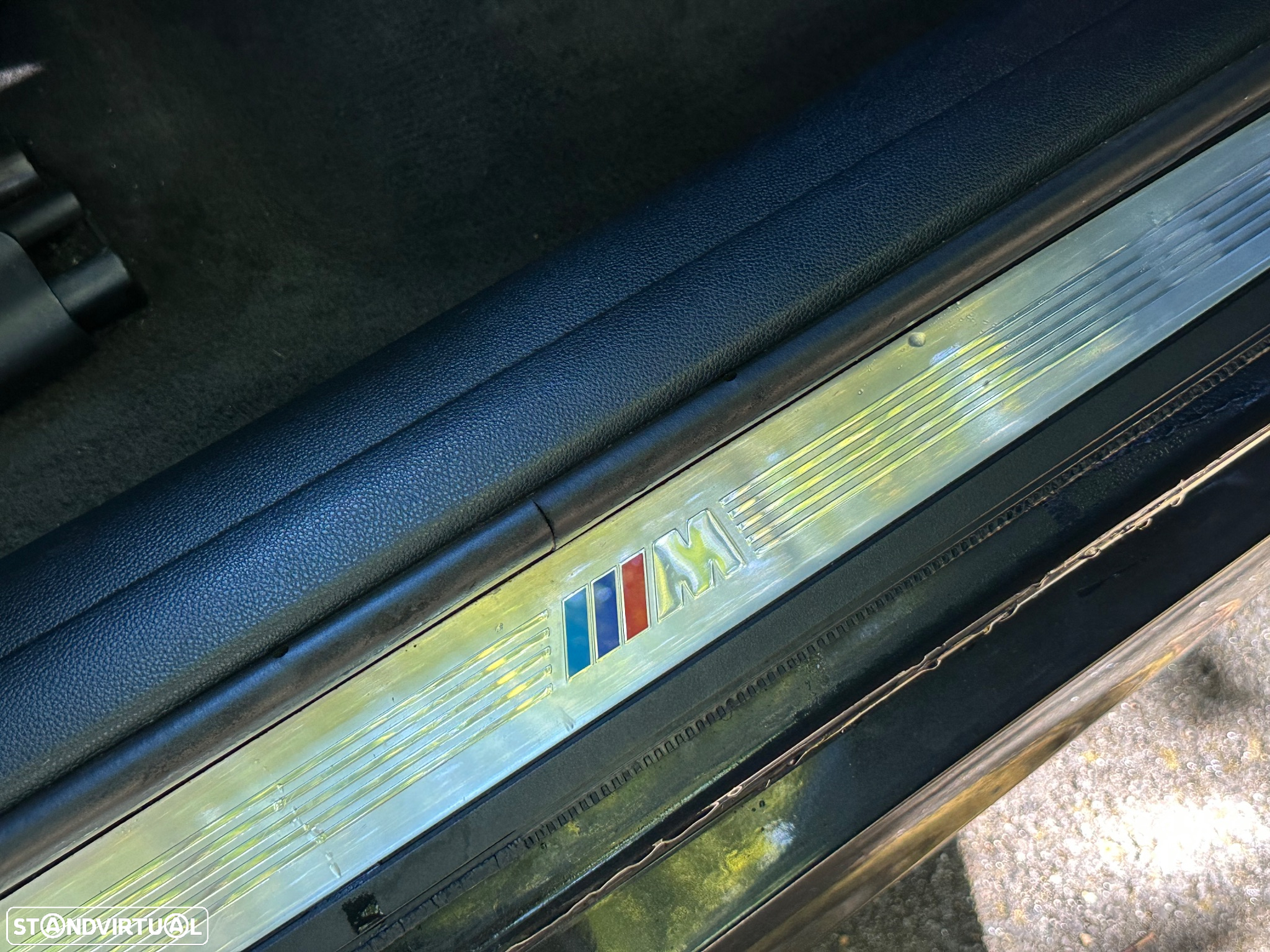 BMW 320 d Touring Exclusive - 24
