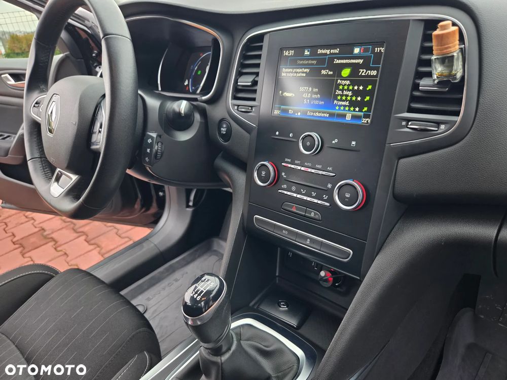 Renault Megane 1.5 Blue dCi Intens - 19