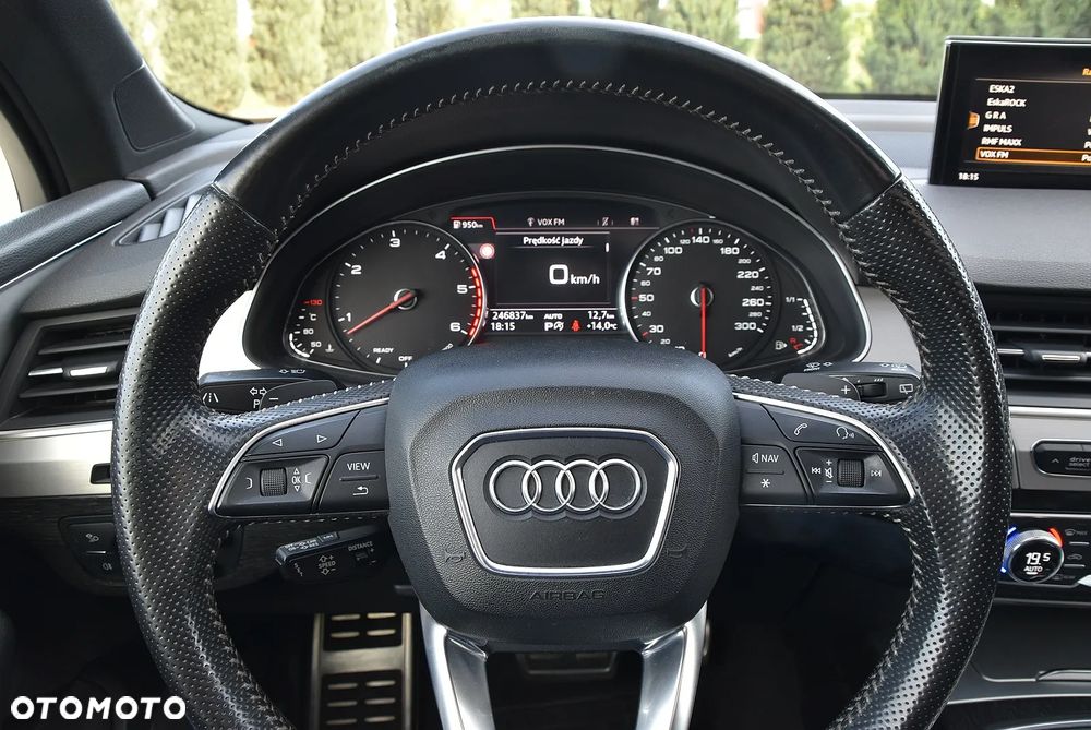 Audi Q7 - 35