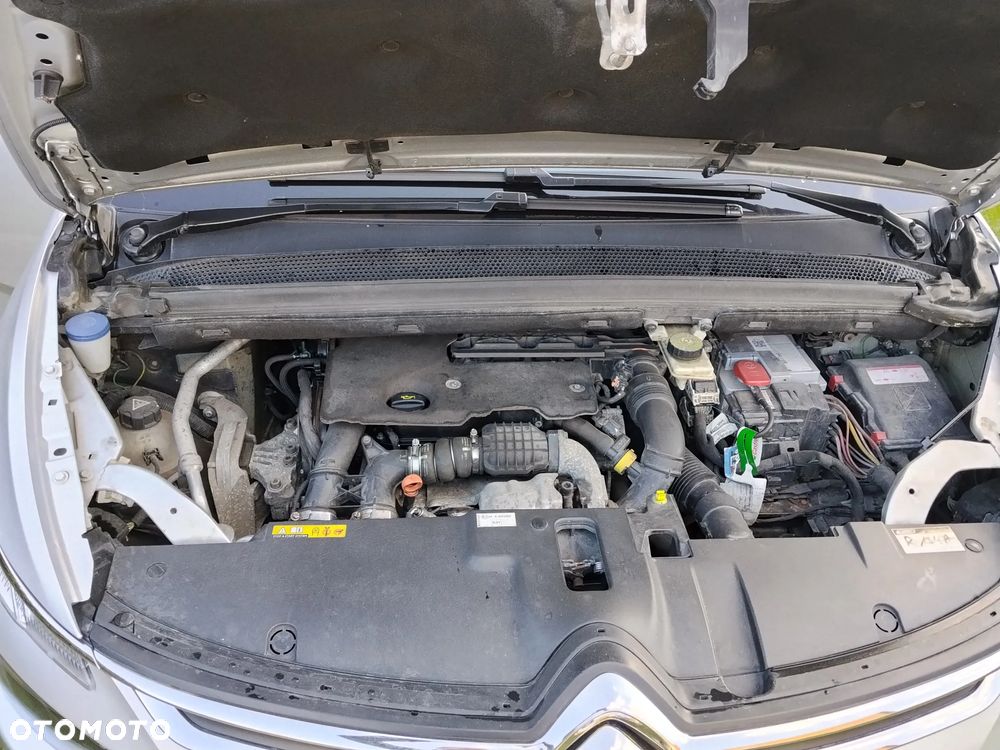 Citroën C4 Picasso 1.6 e-HDi Exclusive - 17