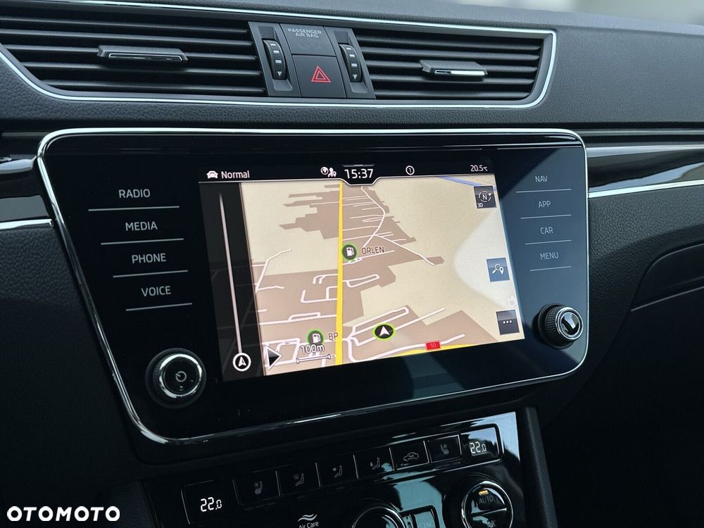 Skoda Superb 2.0 TDI SCR L&K DSG - 22