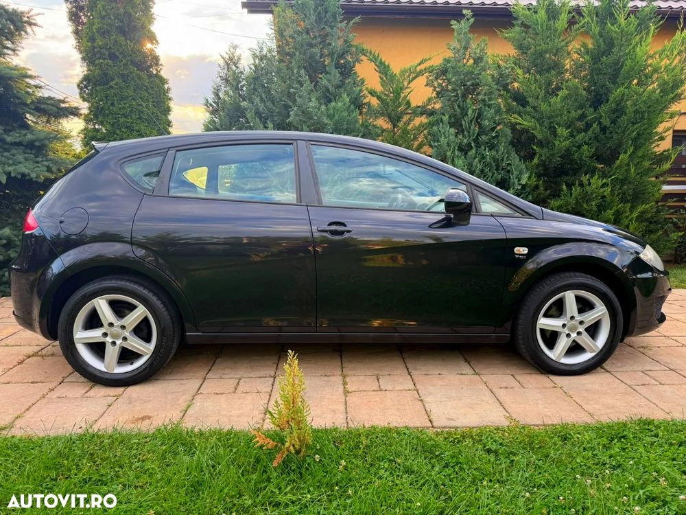 SEAT Leon 2010 — imagine 3