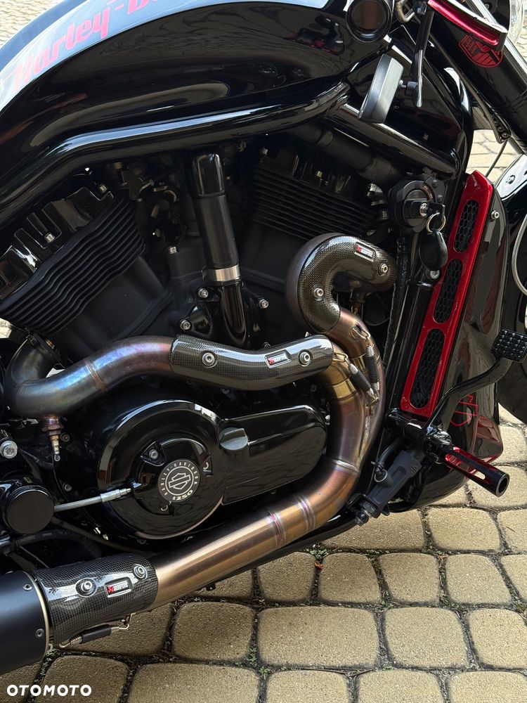 Harley-Davidson V-Rod Muscle - 14