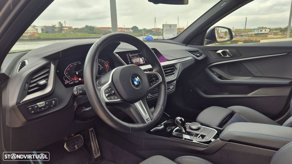 BMW 116 d Pack Desportivo M Auto - 13