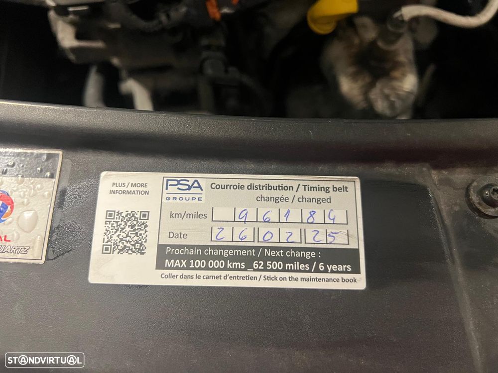 Peugeot 2008 1.2 PureTech Style - 32