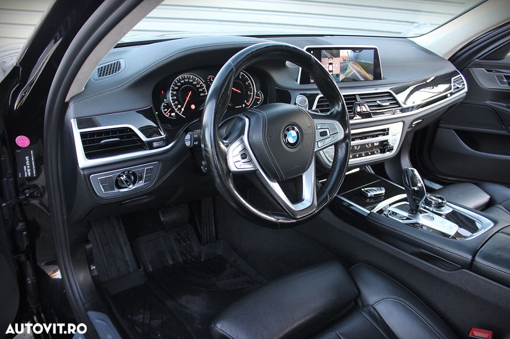 BMW Seria 7 740Ld xDrive - 16