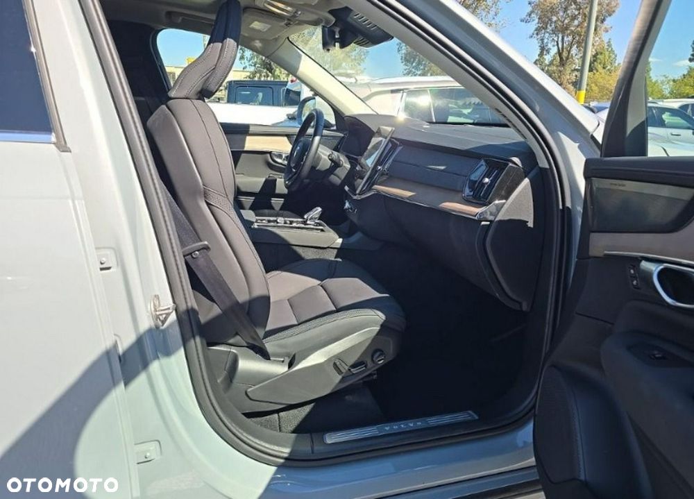 Volvo XC 90 - 10