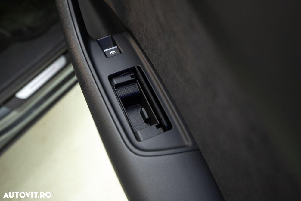 Audi Q8 50 TDI quattro Tiptronic MHEV - 34