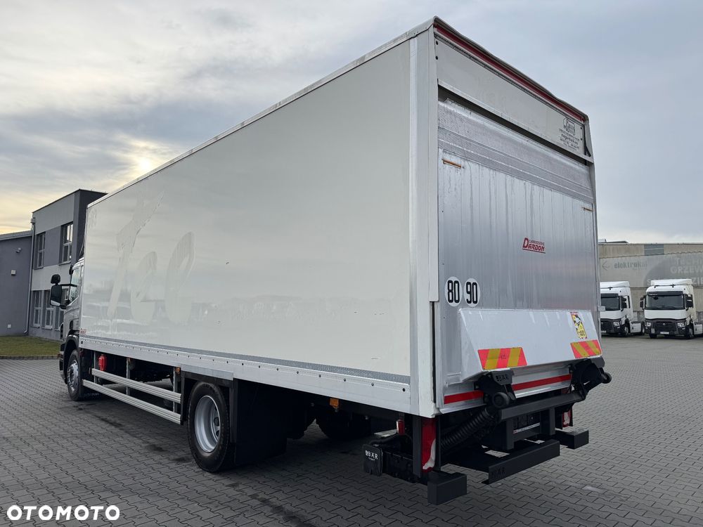 Scania P320 AdBlue bez EGR FURGON WINDA Import Francja - 7