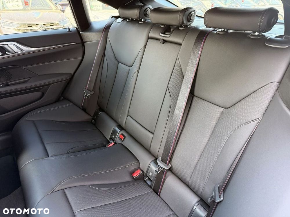BMW Seria 4 420d xDrive M Sport sport - 28
