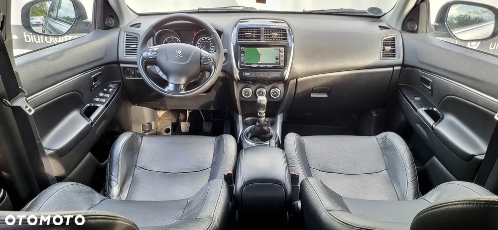 Peugeot 4008 - 8