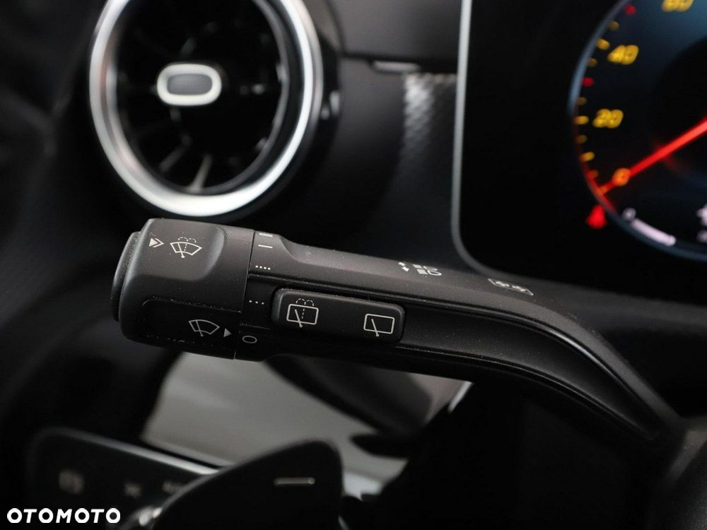 Mercedes-Benz Klasa A 220 7G-DCT Progressive - 36