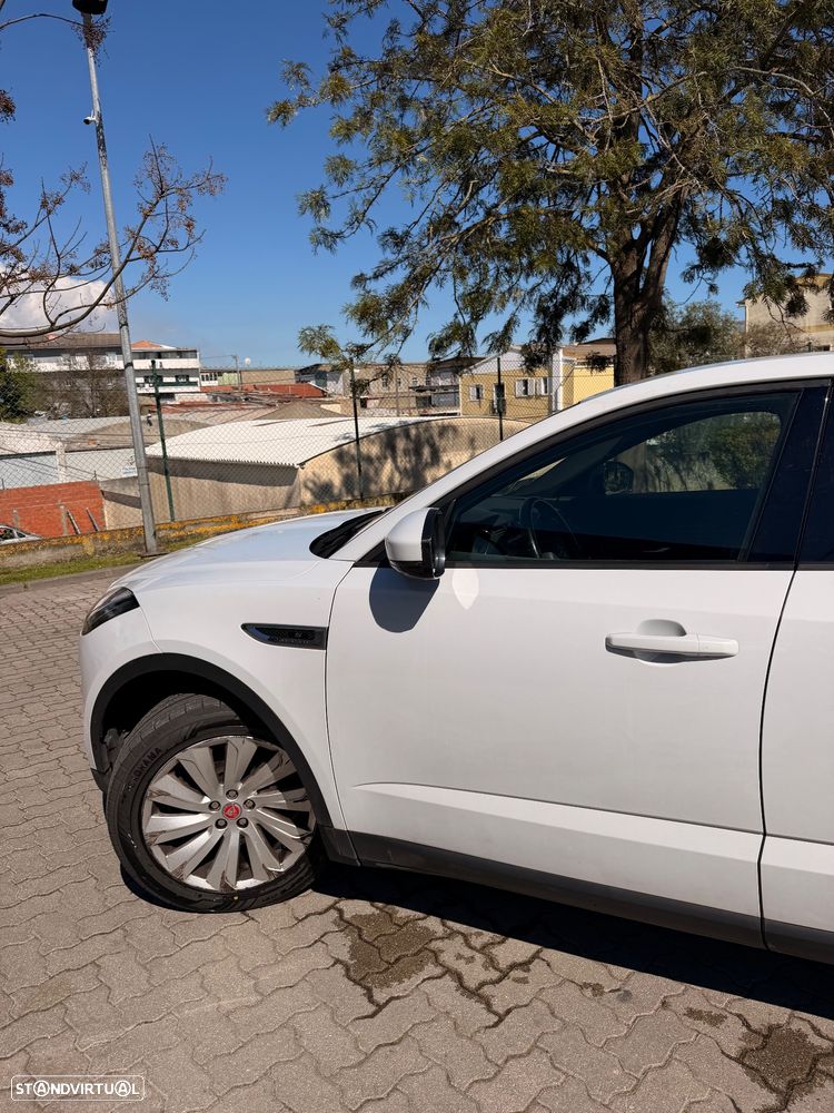 Jaguar E-Pace 2.0 i4D AWD Aut. - 3