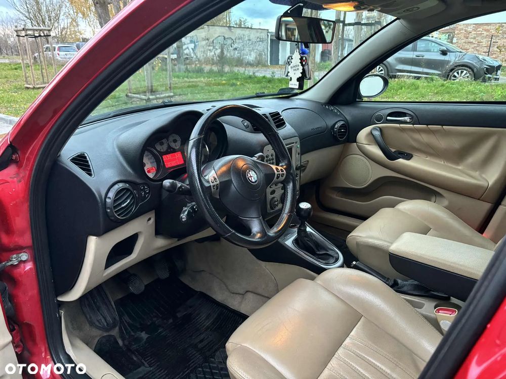 Alfa Romeo 147 1.9 JTD 8V Progression - 9