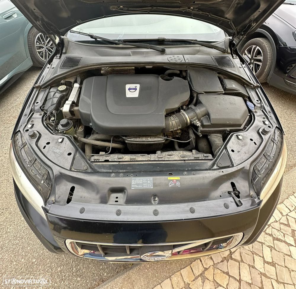 Volvo XC 70 2.0 D3 Drive Momentum - 4