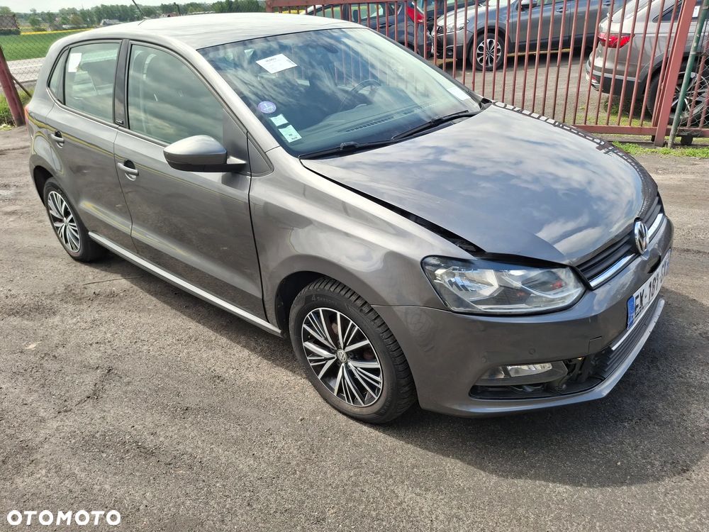 Volkswagen Polo 1.2 TSI Blue Motion Technology Allstar - 2