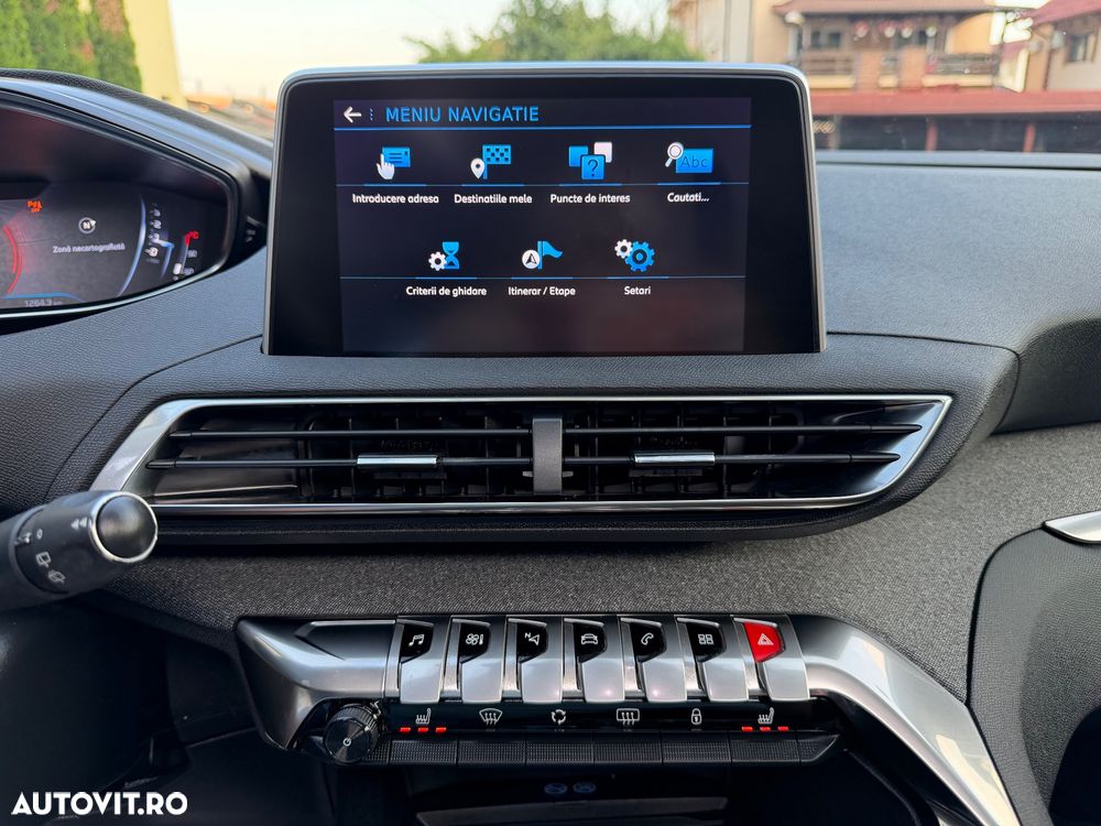 Peugeot 3008 PureTech 130 Stop & Start GPF EAT8 Active - 32