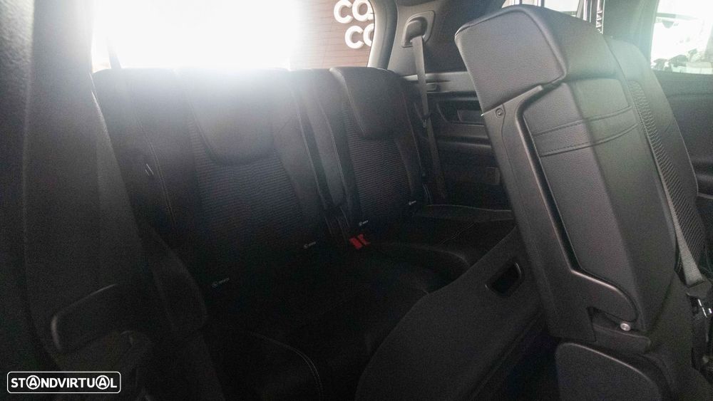 Mercedes-Benz GLB 180 d Progressive - 10