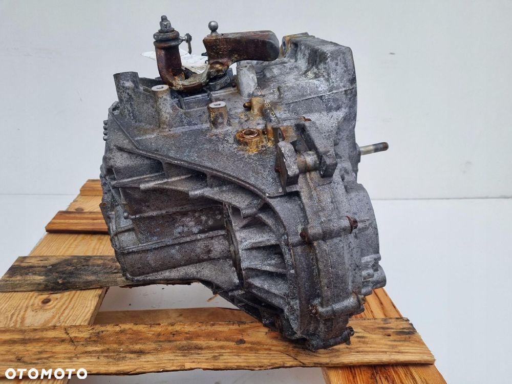 Alfa Romeo Giulietta 2.0 JTDM MANUALNA SKRZYNIA BIEGÓW manual M32 - 8