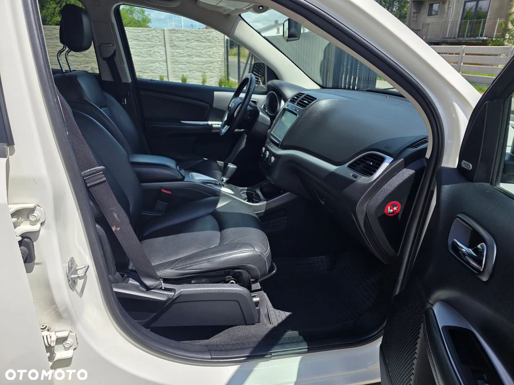 Fiat Freemont 2.0 Multijet 16V DPF Automatik Allrad Lounge - 6