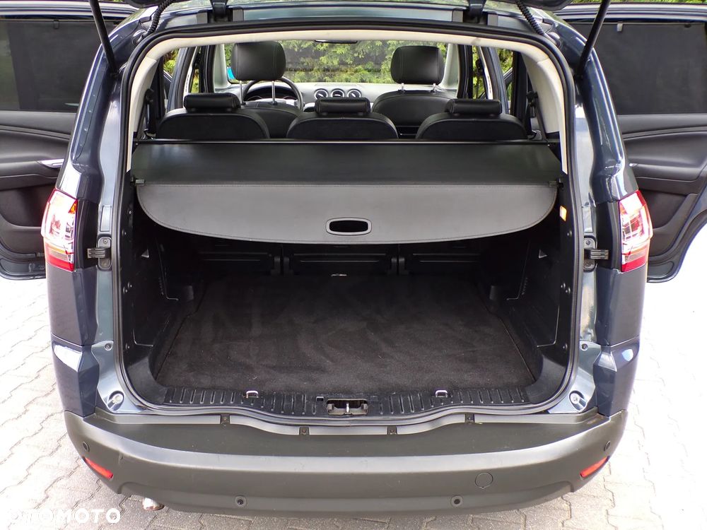 Ford S-Max 2.0 TDCi DPF Titanium - 31