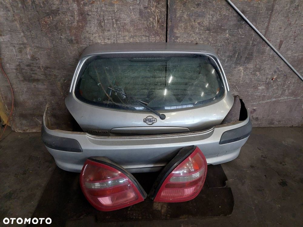 KOMPLETNY TYŁ KLAPA ZDERZAK LAMPA NISSAN ALMERA N16 KL0 HB 5D - 1