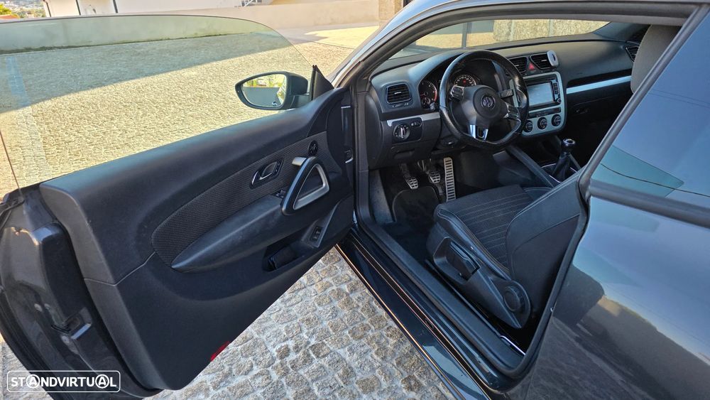 VW Scirocco 2.0 TDI - 9