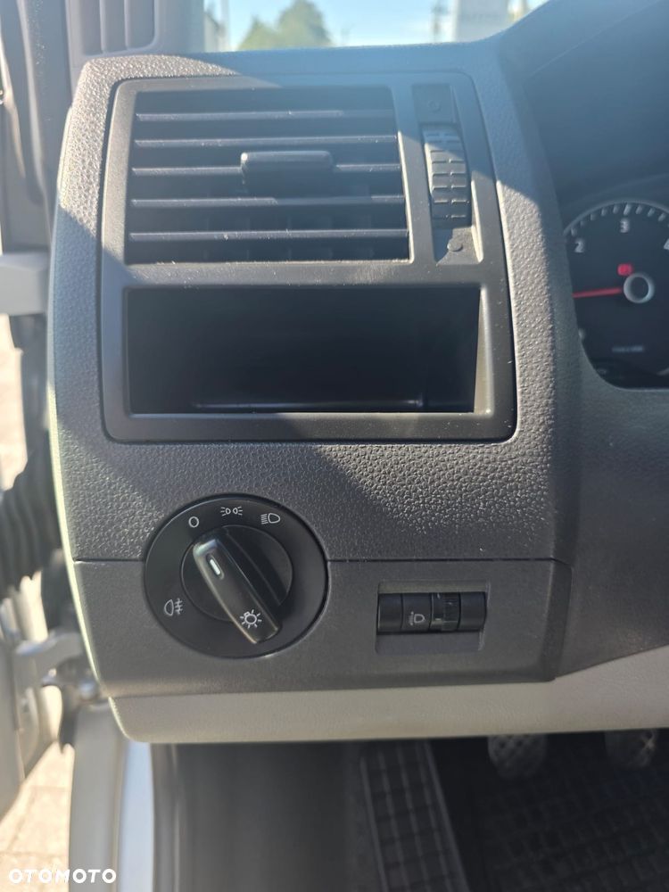 Volkswagen Transporter - 15