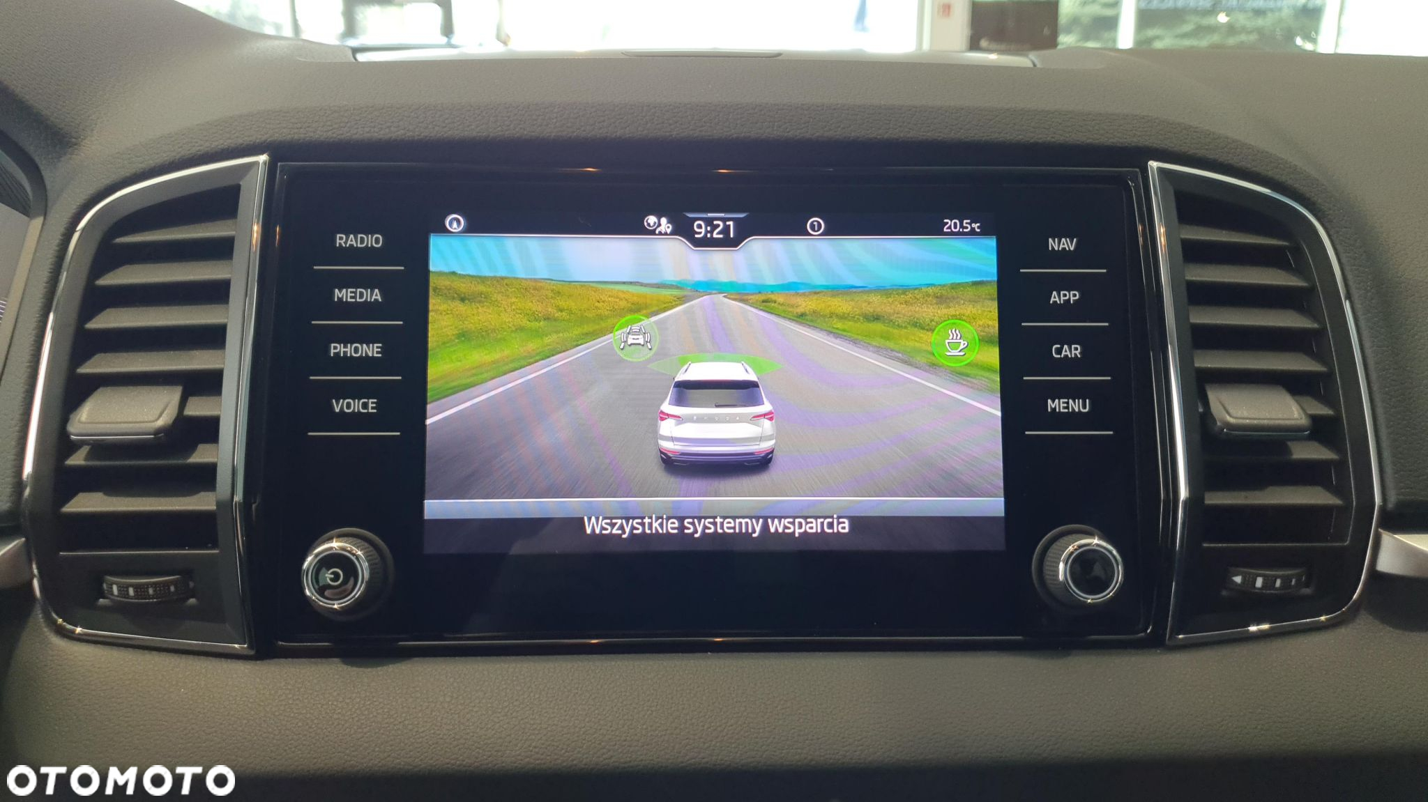 Skoda Karoq 1.5 TSI ACT Ambition - 25