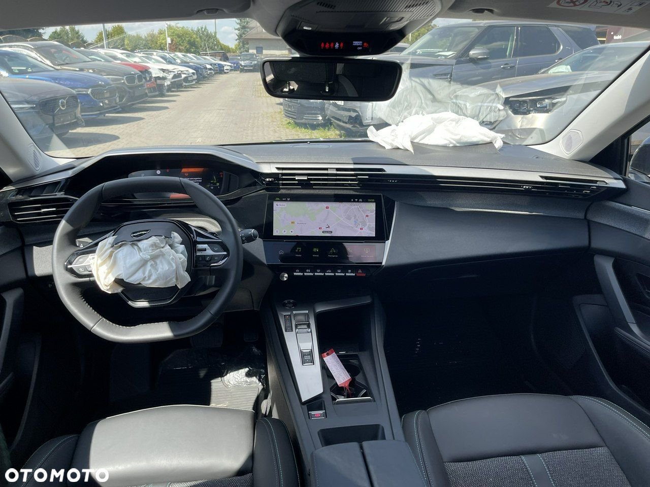 Peugeot 308 1.2 PureTech Allure Pack S&S EAT8 - 6