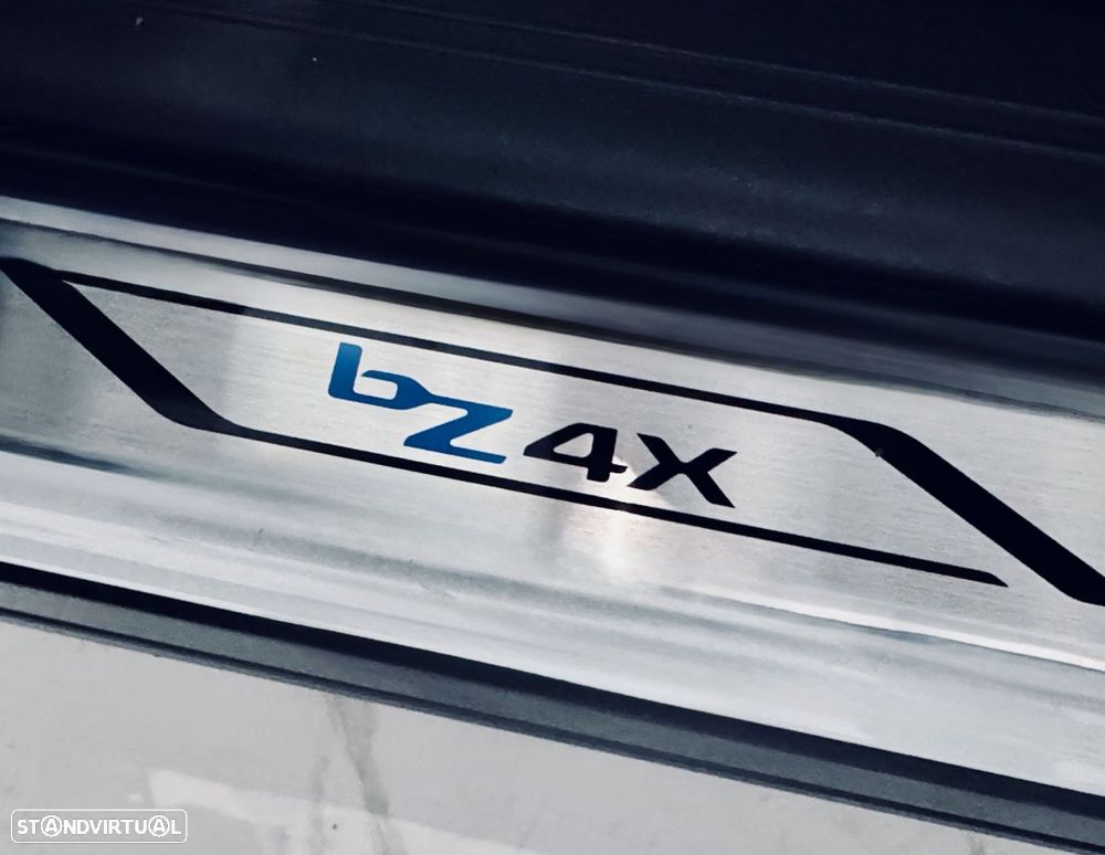 Toyota bZ4X 71,4 kWh Exclusive - 3