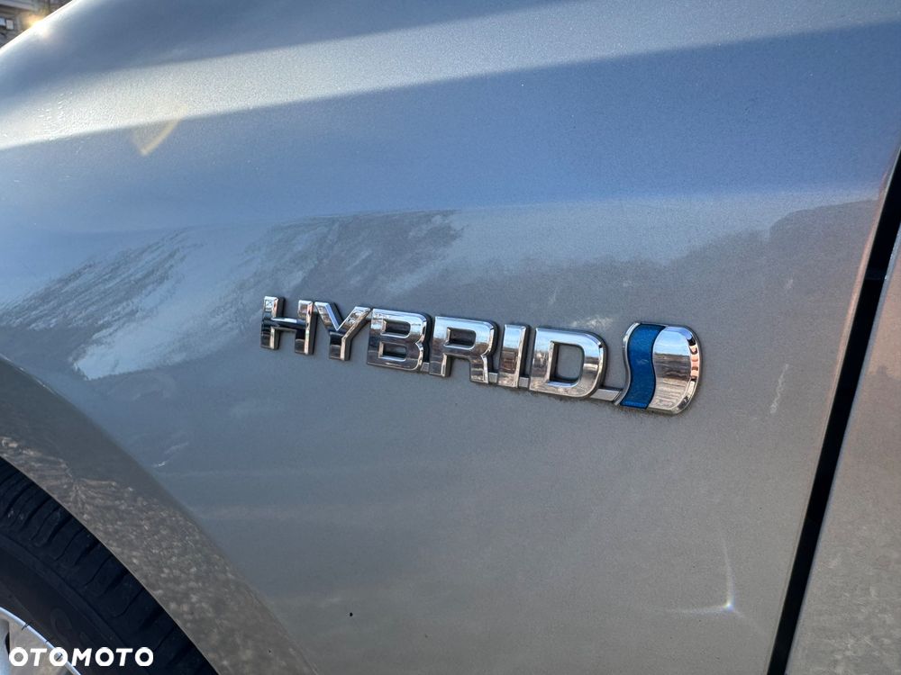 Toyota Auris Touring Sports Hybrid Edition-S - 18