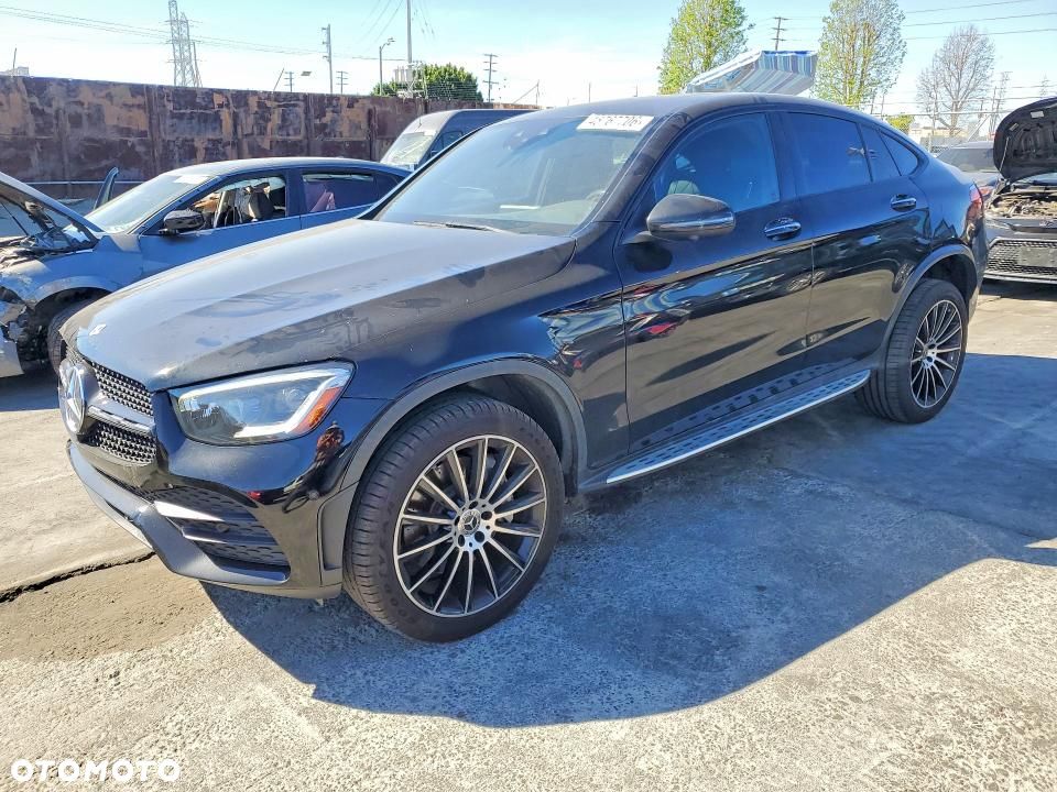 Mercedes-Benz GLC 300 4-Matic - 2