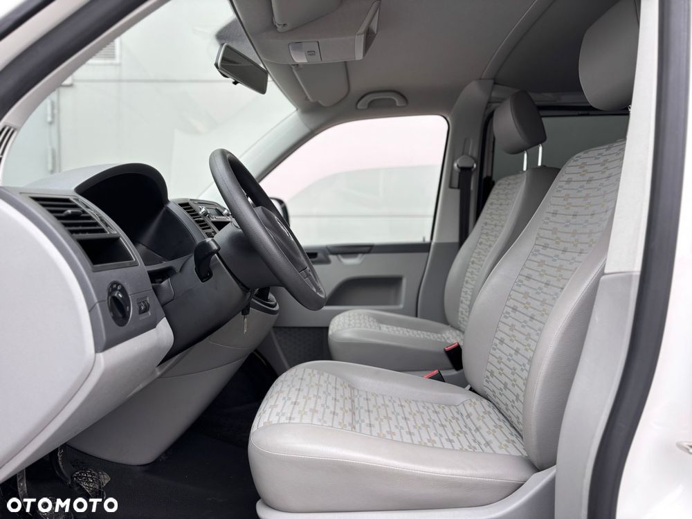 Volkswagen Transporter Caravelle Lang Profi - 14