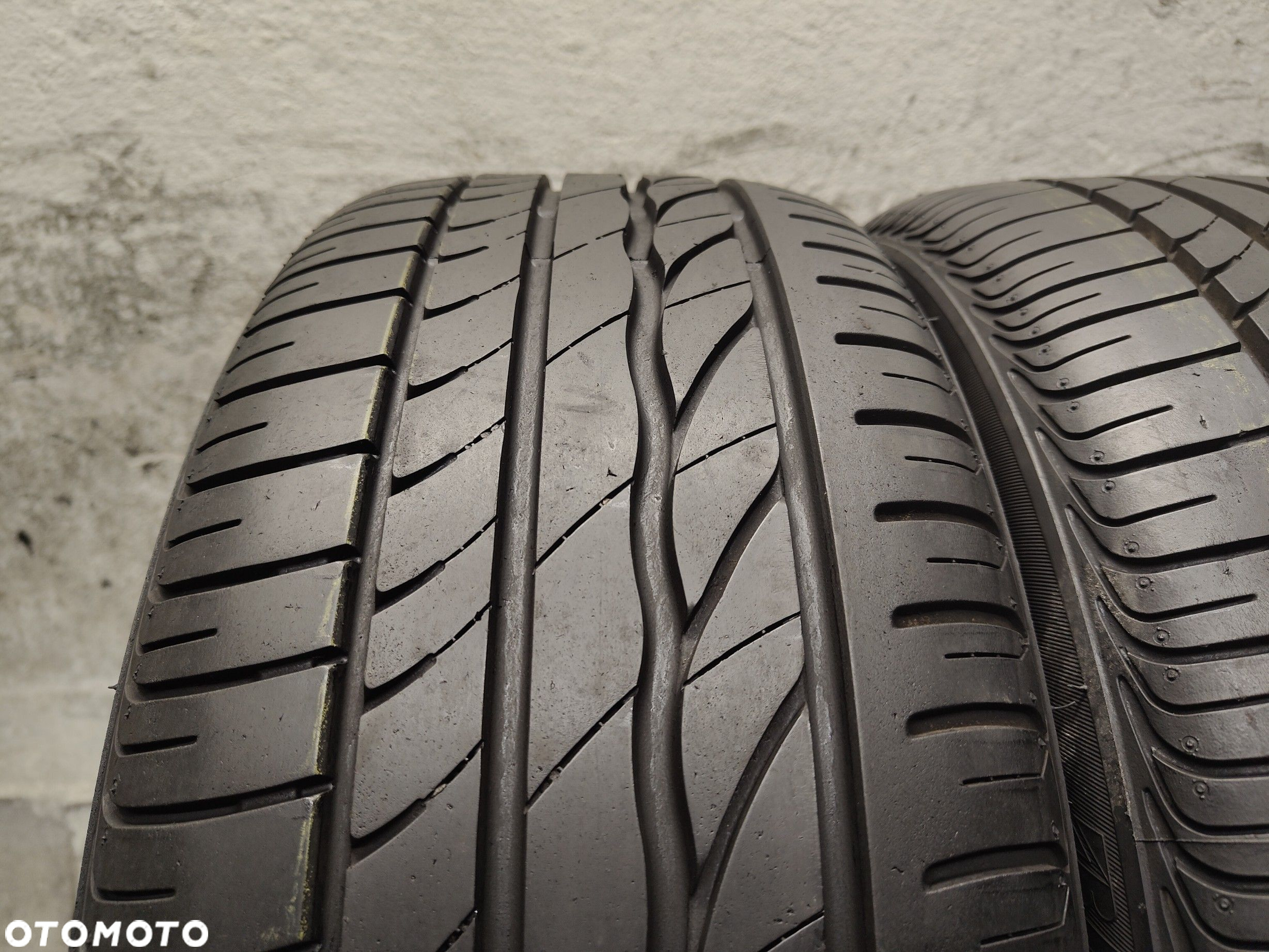 2X 225/45R17 Opony Letnie Bridgestone 7.5mm - 3
