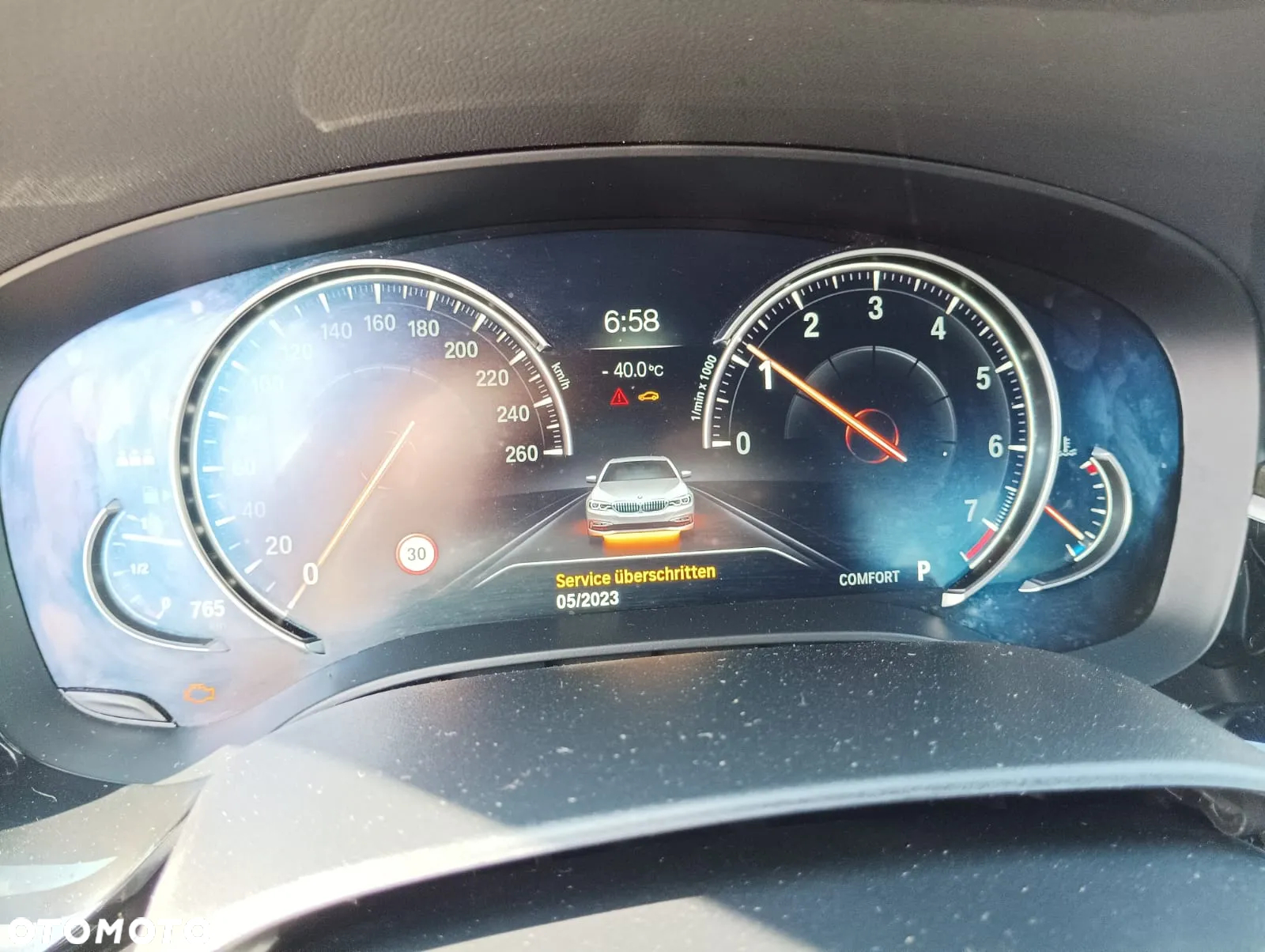 BMW Seria 5 520i - 15