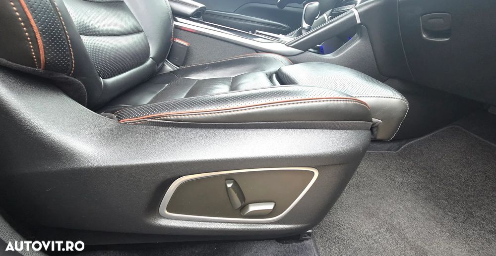 Renault Koleos BLUE dCi X-Tronic 4WD Initiale Paris - 24