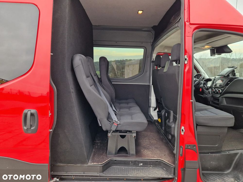 Iveco Daily 35S18 Brygadowy Max LONG Osobowy - 24