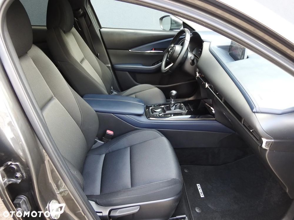 Mazda CX-30 SKYACTIV-D 1.8 - 12