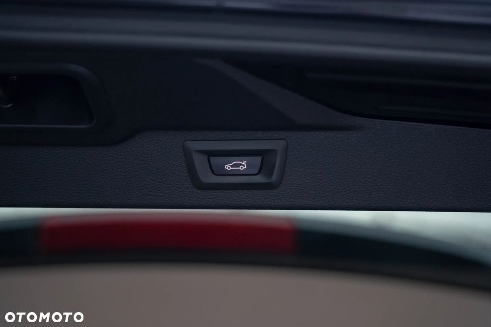 BMW X5 xDrive30d Sport-Aut - 17