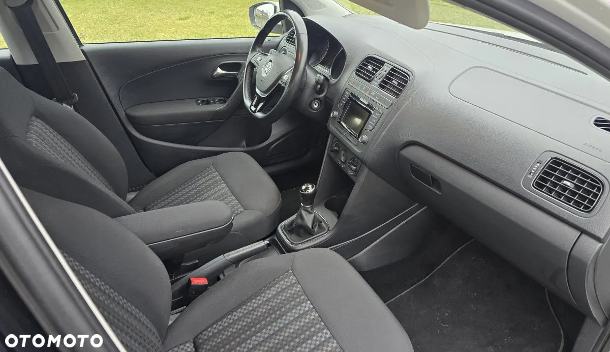 Volkswagen Polo 1.0 (Blue Motion Technology) Comfortline - 14