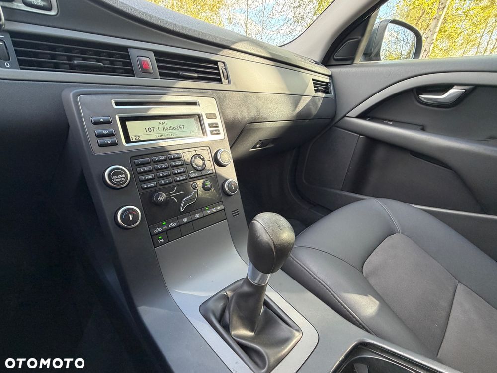 Volvo V70 2.0D Summum - 29