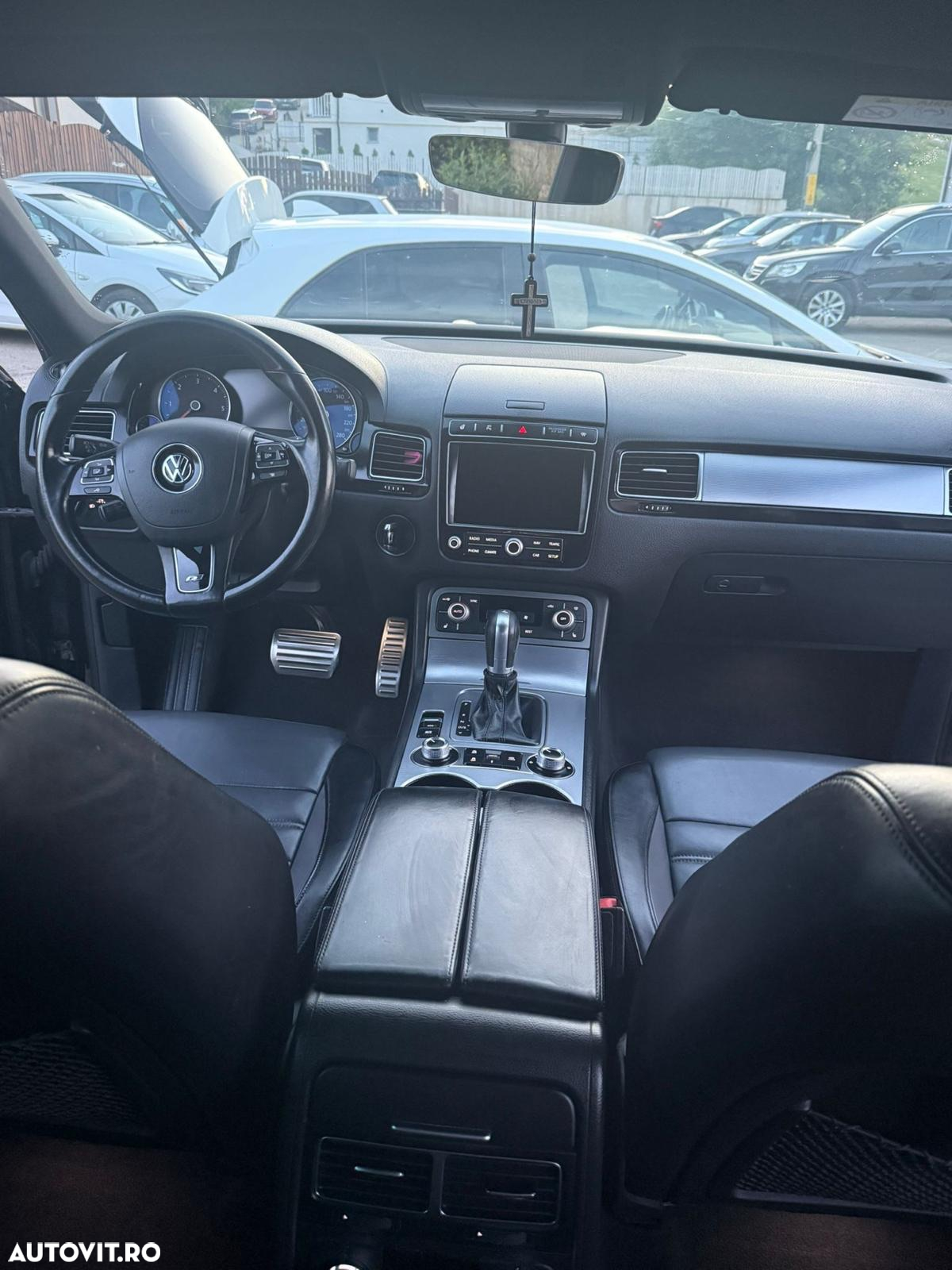 Volkswagen Touareg V6 TDI BMT Supreme Plus - 23