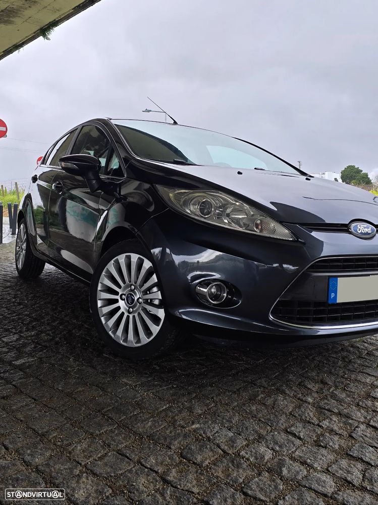 Ford Fiesta 1.4 TDCI Titanium - 11