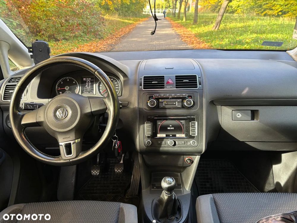 Volkswagen Touran 1.6 TDI DPF Comfortline - 12