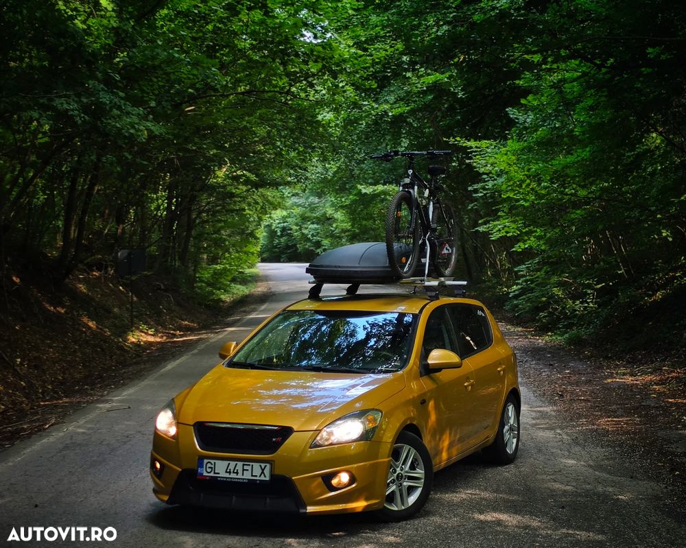 Kia Ceed - 1
